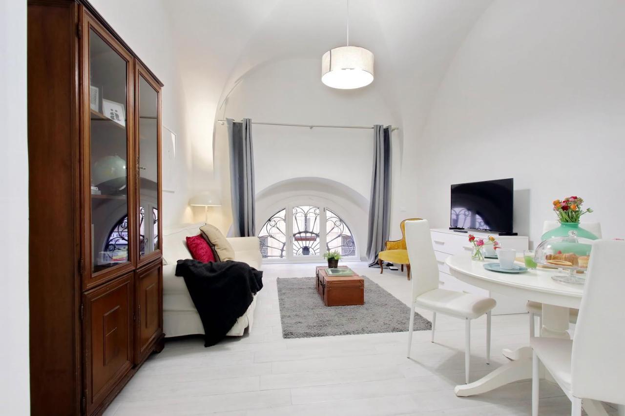 Ponte Cavour Apartment Rom Exteriör bild