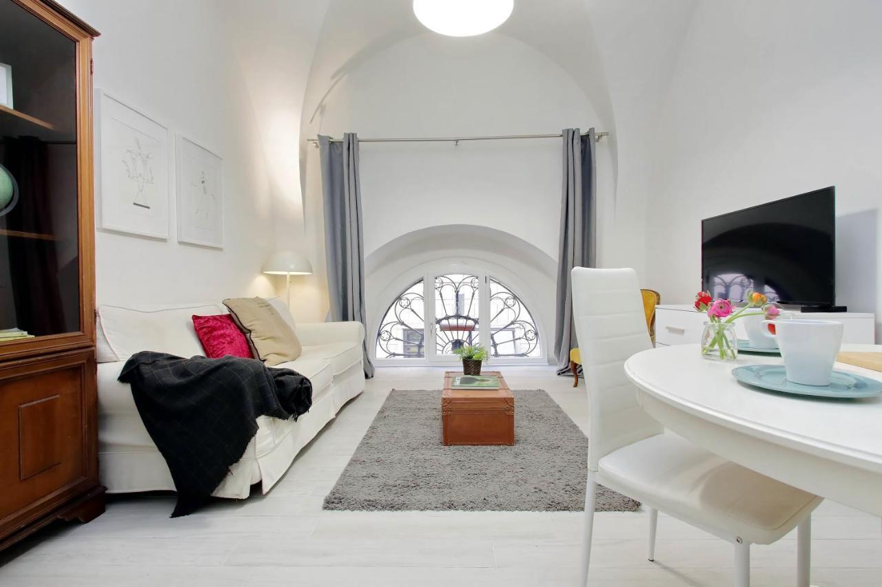 Ponte Cavour Apartment Rom Exteriör bild